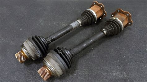 cv axle boot leaking|Symptoms of a Bad or Failing CV Boot